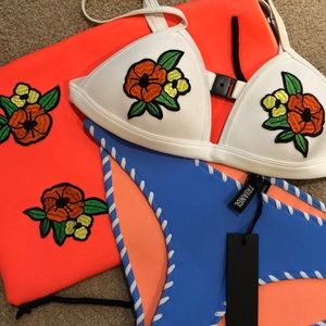 BRAND NEW TRIANGL Drew Embroidered Floral Swim